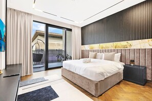 4 Schlafzimmer, Bügeleisen/Bügelbrett, WLAN, Bettwäsche