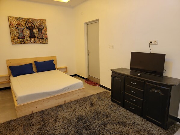 2 bedrooms, iron/ironing board, WiFi, bed sheets - Come and discover our El Classimo apartment, an ideal setting for your stay. (Dakar)