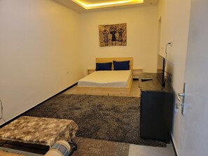 2 Schlafzimmer, Bügeleisen/Bügelbrett, WLAN, Bettwäsche