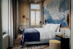 Literie hypoallergénique, minibar, coffres-forts dans les chambres