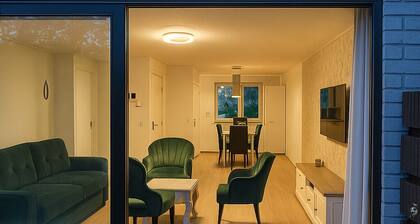 20 minutes to Amsterdam