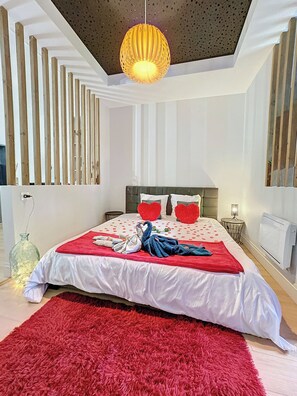 1 bedroom, free WiFi, bed sheets