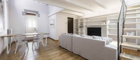 Superior Duplex | Living area