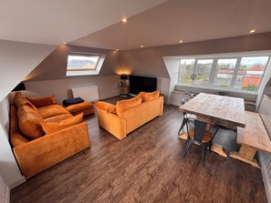 Smart TV - Beachfront Apartment (Seahouses)