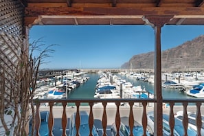 Apartment, 2 Bedrooms, Accessible, Smoking | Marina