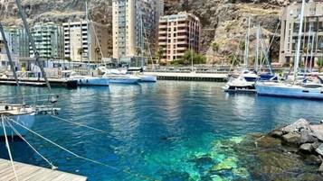 Apartment, 3 Bedrooms, Smoking, Balcony | Marina