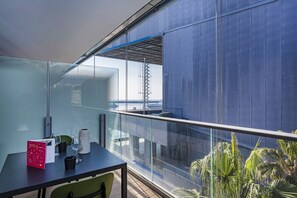 Outdoor dining - Waterfront Retreat by Wonderful Italy (Genova)