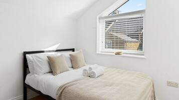 1 Schlafzimmer, BĂŒgeleisen/BĂŒgelbrett, kostenloses WLAN, BettwĂ€sche