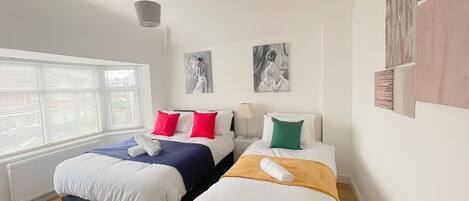 3 Schlafzimmer, Bügeleisen/Bügelbrett, Internetzugang, Bettwäsche