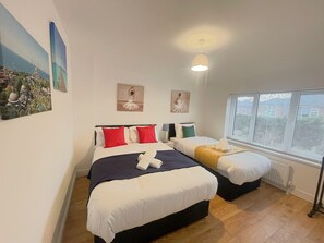 3 bedrooms, iron/ironing board, internet, bed sheets - BetaHouse -3BR -Pool Table -Free Parking -Spacious (Greater Manchester)