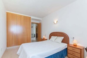 2 bedrooms, Internet