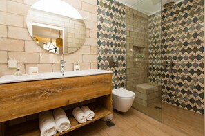 House, Smoking | 2 bedrooms