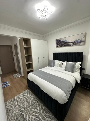 2 Schlafzimmer, Bügeleisen/Bügelbrett, WLAN, Bettwäsche