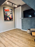 Classic Double Room | Free WiFi