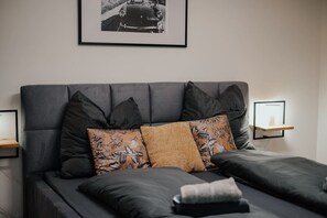 1 chambre, bureau, fer et planche à repasser, Wi-Fi gratuit