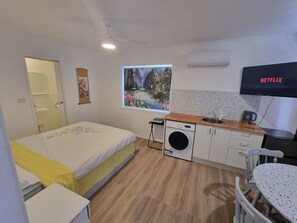 2 chambres, bureau, fer et planche à repasser, Wi-Fi