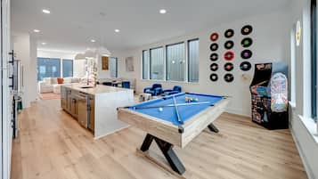 House | 4 bedrooms, Internet