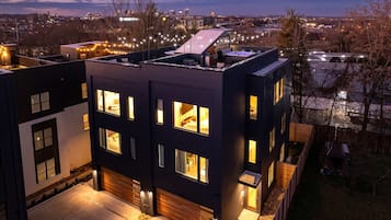 House | 4 bedrooms, Internet