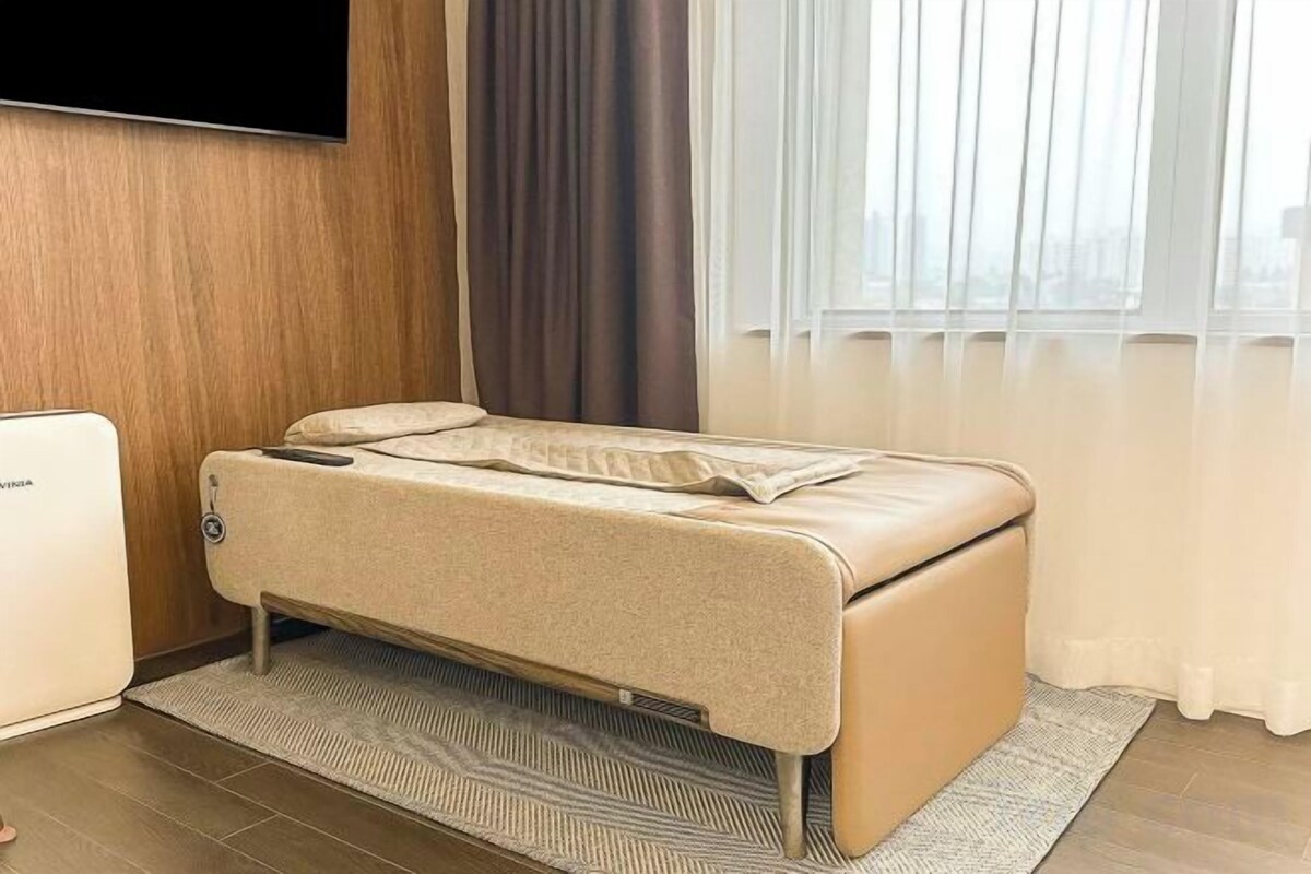Ropa de cama de alta calidad, colchones viscoelásticos, escritorio