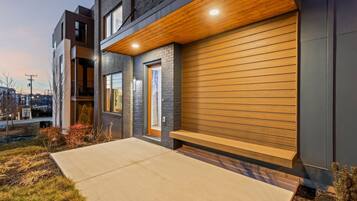 House | 4 bedrooms, Internet