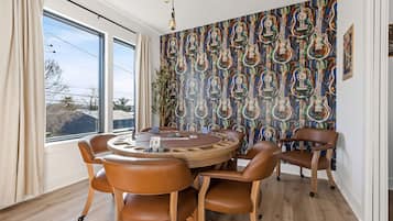 Ferienhaus | 4 Schlafzimmer, Internetzugang