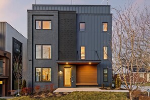 Huis | 4 slaapkamers, snel internet