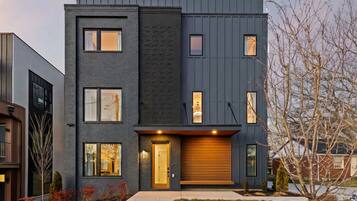 Ferienhaus | 4 Schlafzimmer, Internetzugang