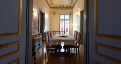 Athena Luxury Suite - Medousia Spa Luxury Escape