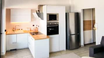 Casa | 1 dormitori, habitacions insonoritzades i Internet