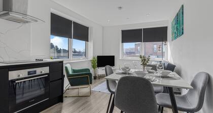 Modern Luxury 2 Bedroom Apartment near NEC & Birmingham airport
