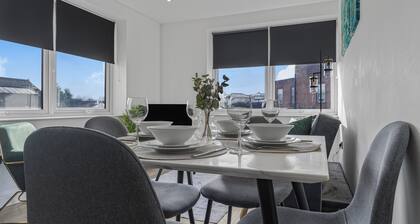 Modern Luxury 2 Bedroom Apartment near NEC & Birmingham airport