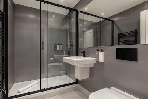 Deluxe Apartment, Castle View | Badezimmer