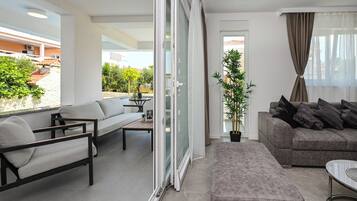 Deluxe Apartment, 3 Bedrooms, Private Pool, Pool View | Terrace/patio