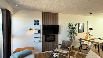 Premium Studio | Living area