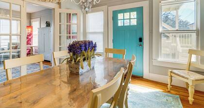 Hill Country Retreat w/ Lake View, Deck & Balcony