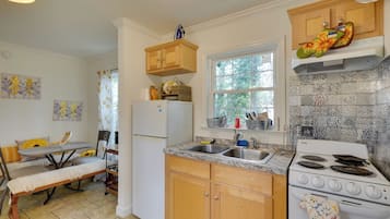 House (1 Bedroom) | Front of property