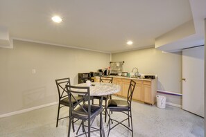 Apartment (0 Bedroom) | Interior