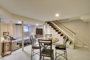 Apartment (0 Bedroom) | Interior
