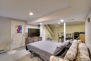 Apartment (0 Bedroom) | Front of property