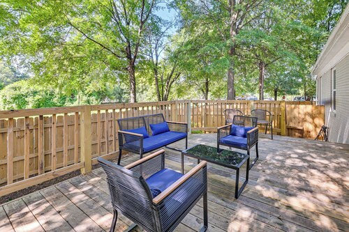 Charlotte Gem w/ Deck & Community Amenities