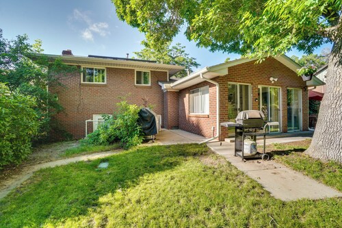 7 Mi to Coors Field: Denver Apt w/ Patio!