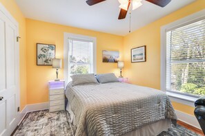 Apartment (2 Bedrooms) | Interior - Walk to Manatee River: Palmetto Unit w/ Sunroom (Palmetto)