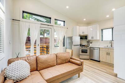 Bay Area Apt w/ Patio: Near Parks & Hiking!