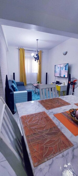 Smart TV 24 polegadas com canais digitais