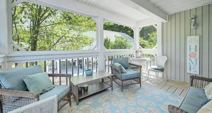 Charming 3 Bedroom Cottage in Bahama Beach Cottages! Dog Friendly, WIFI, Beach Town!