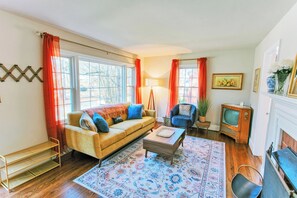 Smart-TV, bøker og musikkbibliotek