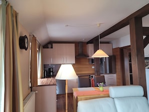 Interior - 2-room apartment with roof terrace on the 2nd floor (Marienberg)