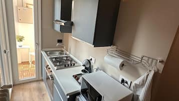 Microonde, forno, piano cottura