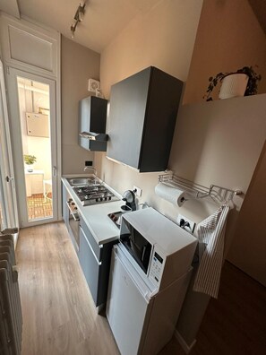 ميكروويف، فرن، موقد طهي مسطح