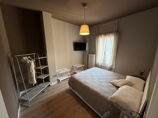 1 غرفة نوم وواي فاي وملاءات أسرّة